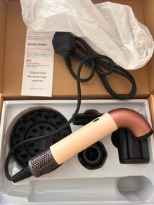 Super Hairdryer Hair Dryer | 4 attachments | New in Box