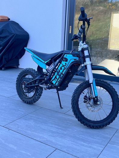 Ebox Stomp 2.0 Electric Pitbike
