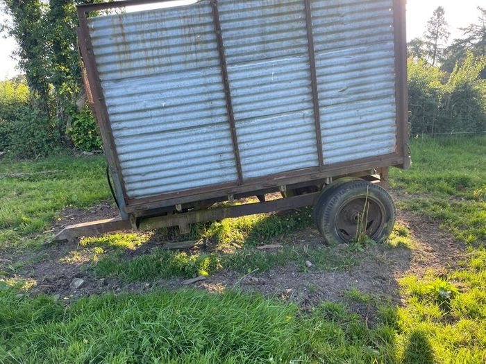 Silage trailer