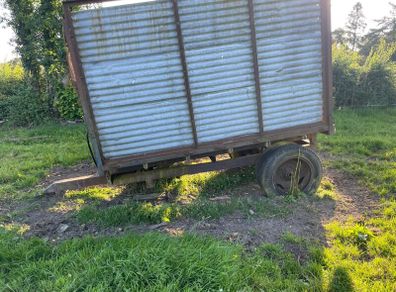 Silage trailer