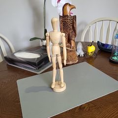 Artists dummy