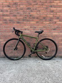 Carrera Crixus Road Bike