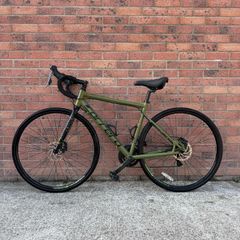 Carrera Crixus Road Bike