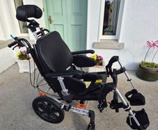 Icon 125 Adjustable Wheelchair