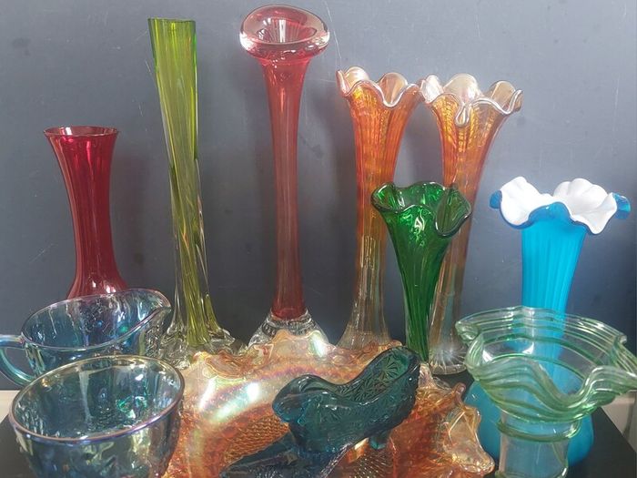 Fabulous Pair of Antique/Vintage Imperial Glass Company Carnival Glass Ripple Swung Vases in the Ombre Marigold Opalescent Colourway, Circa 1907 -1930, Priced as a Pair