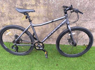 18" Carrera Hybrid Bike