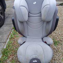 childs car seat
