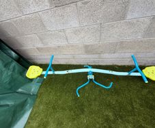 Spinning Seesaw
