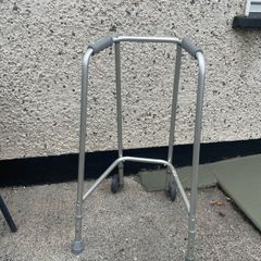 free walking frame