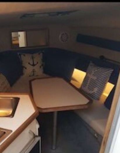 Boat - SeaRay Sports Cruiser - 4 berth