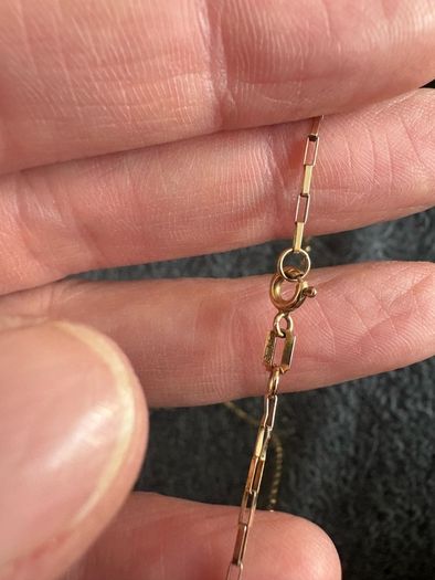 Vintage 9k Gold box necklace