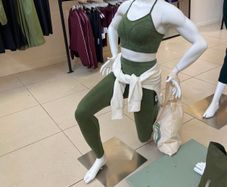 Professional Female Shop Mannequins - Full Body Sportswear Display, Articulated Poses - Metal base