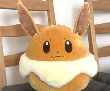 Pokemon Plush Eevee Squish Mallow
