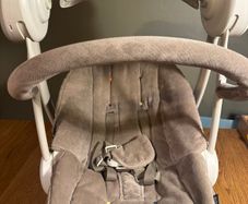 Swing baby chair