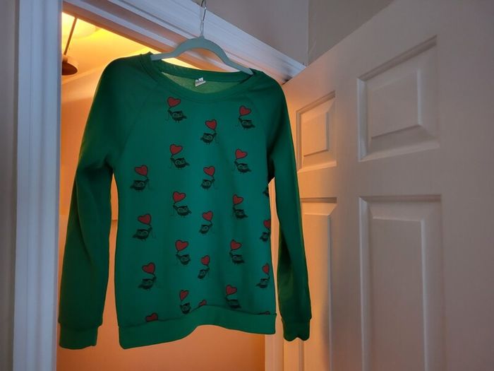 Jumpers - 5 models - brand new