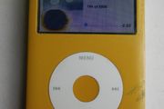 Apple iPod 6th Generation 160GB Silver (A1238) (mp3 Portable Video Music Player)