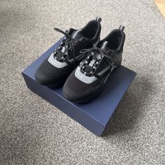 Dior b22 black