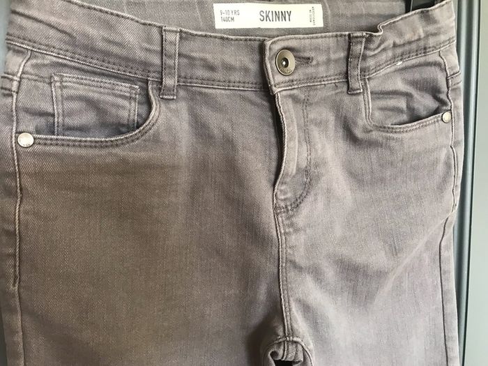 Tesco charcoal grey girls jeans aged 9-10 years