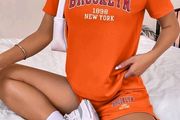 womens shorts and t shirt