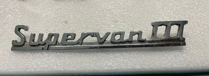 Genuine Reliant Regal Supervan III Badge
