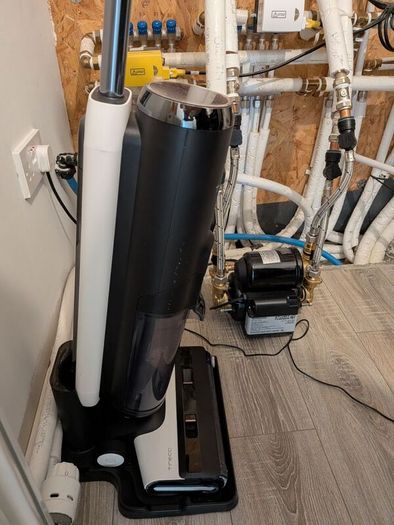 Tineco Floor One S5 cordless all-in-one wet and dry vacuum