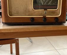 Antique radio
