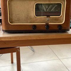 Antique radio