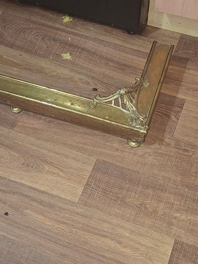 Lot of Brass Fire Fender Price is for 1 Only, Measurements in the Photos, Collection Only