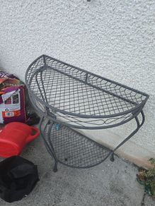 iron table