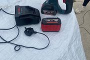 bosch sds and 2 batteries