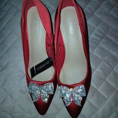 Ladies shoes