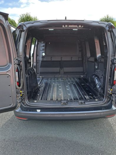 232 VW Caddy Cargo