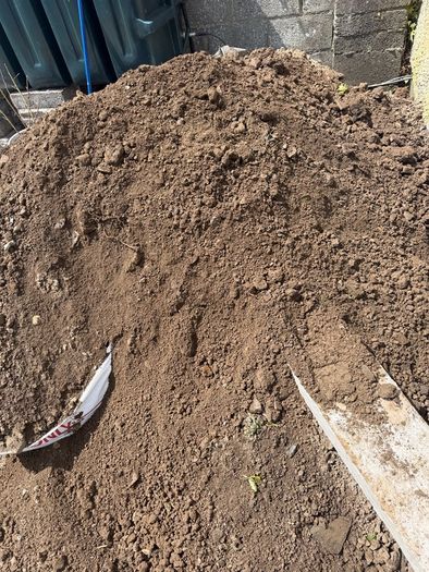 Top soil any amount free to take