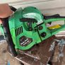 chain saw Image 2