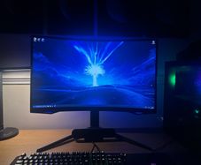 Samsung Odyssey G5 27" 240hz 1440p Monitor