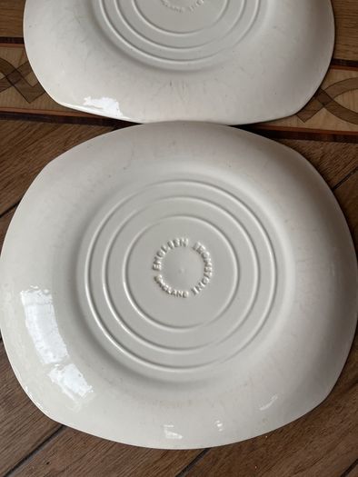 Vintage 1960"s Pair English Ironstone Pottery Beefeaters