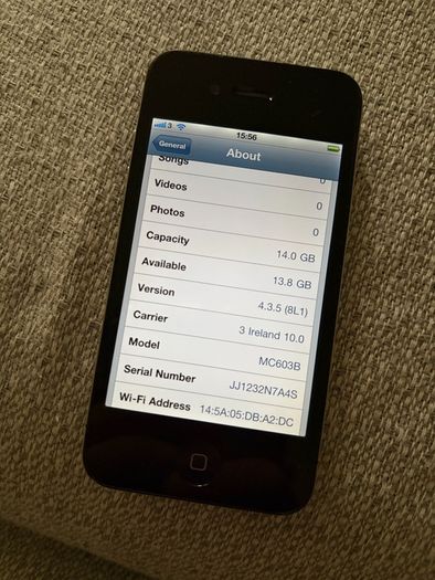 Iphone 4 iOS 4 rear