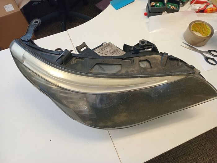 E60 FRONT driver side headlight x 1