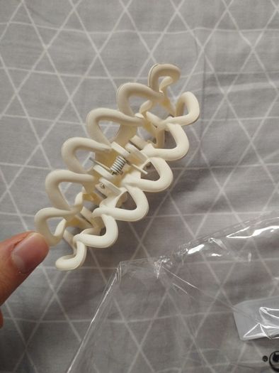 claw clips