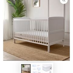 baby cotbed