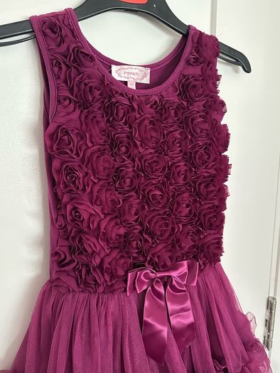 Stunning special occasion dress for a girl, 6-7 years (122 cm)