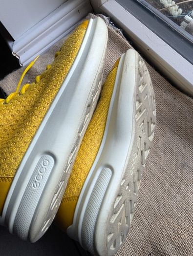 Yellow ECCO boots women size UK 4