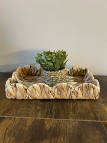 table centrepiece