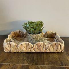 table centrepiece