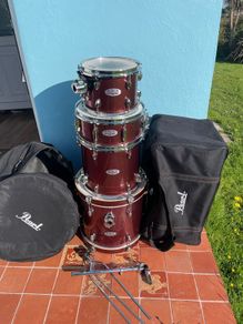 Pearl Midtown Drum kit . wexford