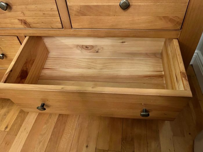 oak chest of drawer