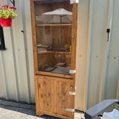 corner display cabinet