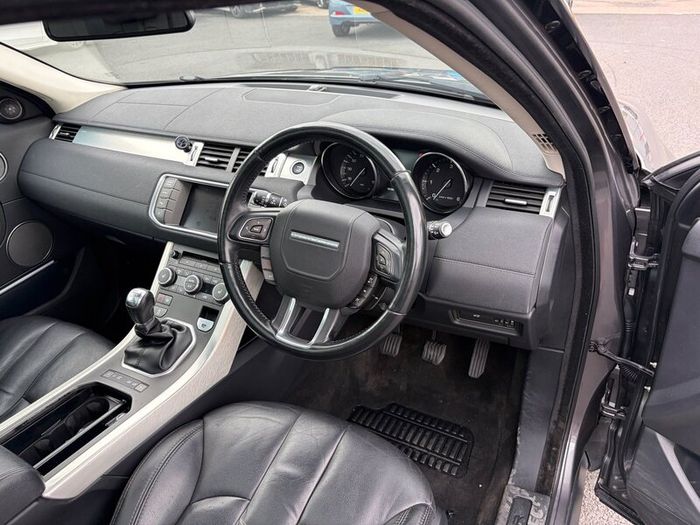 2015 Range Rover Evoque Pure 2.2