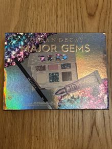 Urban Decay Major Gens Eyeshadow palette