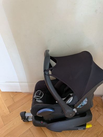FREE Maxi-Cosi Car Seat + Isofix